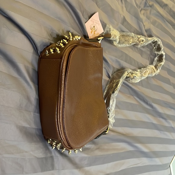 Ruby Blue Couture brown cruelty free hand bag 10” w 9”L spikes new $130 - Picture 4 of 9